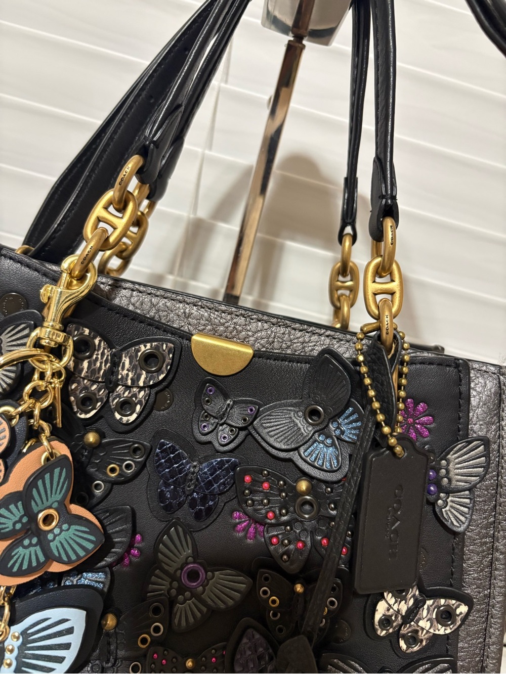 🦋Coach Dreamer Satchel Black Multi Butterfly Applique Snakeskin Handbag 72614🦋 - Picture 2 of 11